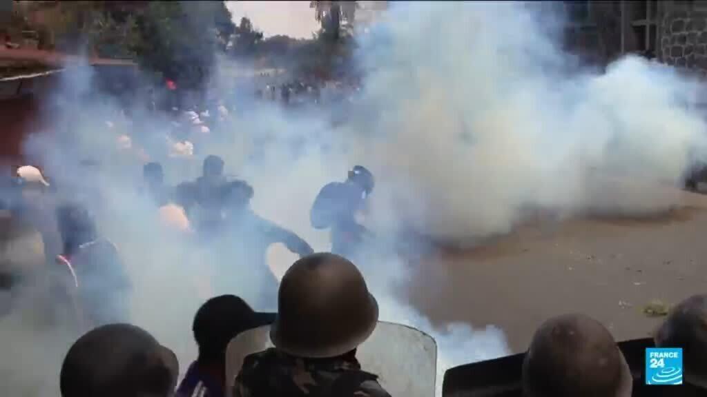 Madagascar protests escalate as military backs opposition